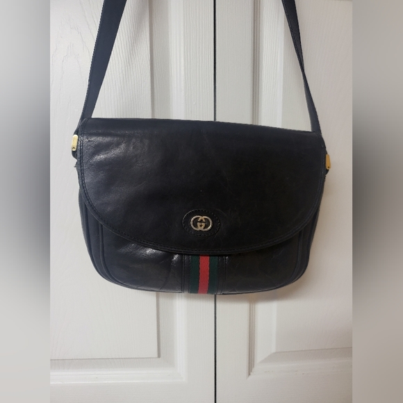 Gucci (vintage crosbody bag)
